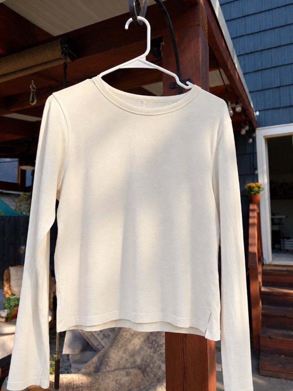 Lululemon Classic T Shirt Size 8